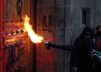 El feminismo radical no es bien visto por algunas feministas.