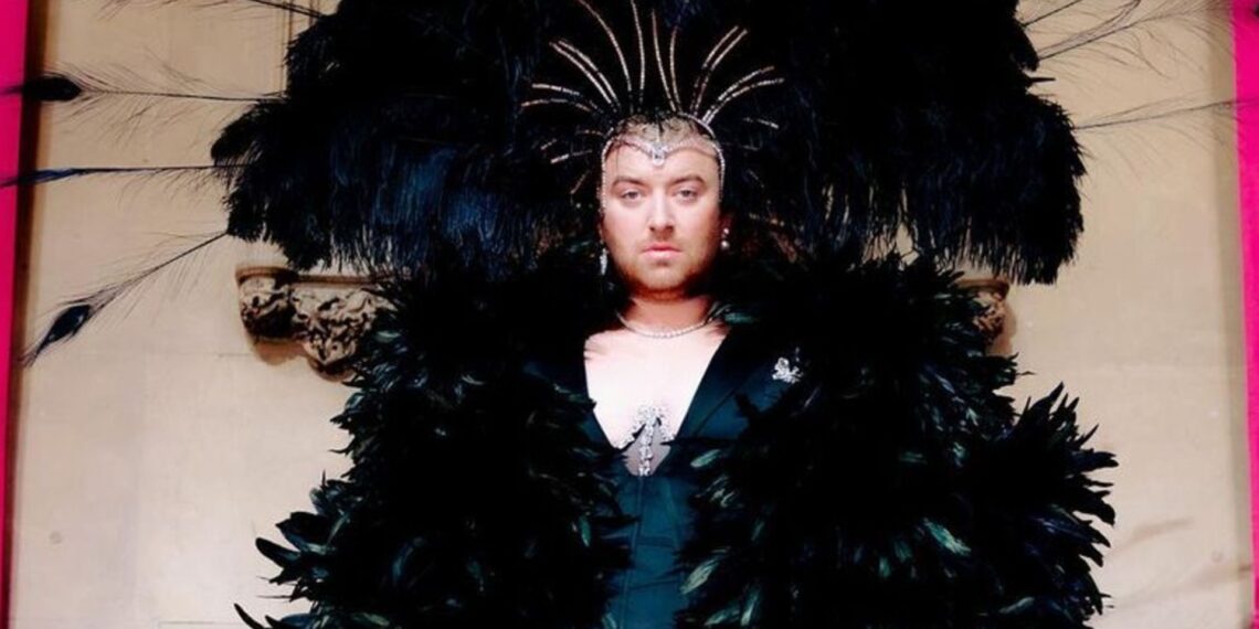 Sam Smith sorprende con fotografías en redes