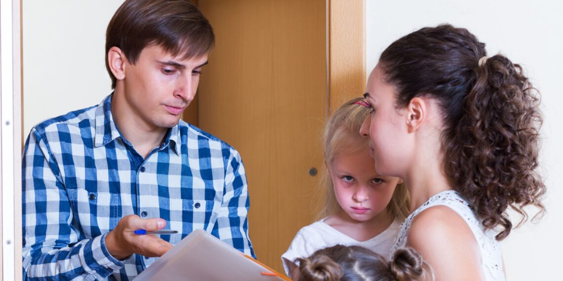 Se hacen pasar por autoridades de NL