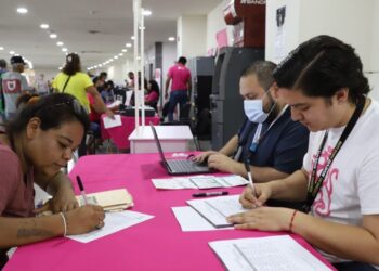 Más de 460 mil nuevoleoneses tienen seguro médico gratis