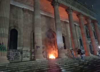 Al finalizar la marcha empezaron los disturbios mayores.