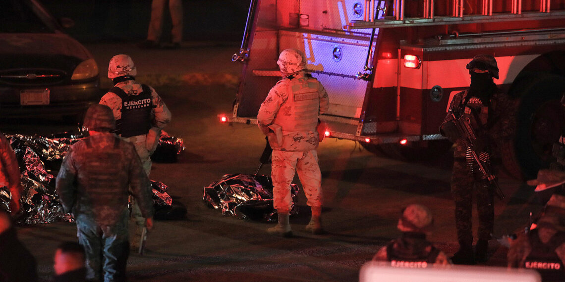 Asesinan a 39 migrantes en Chihuahua