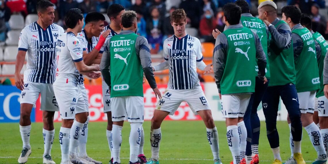 Monterrey consiguió dos grandes goles para ganar el partido.