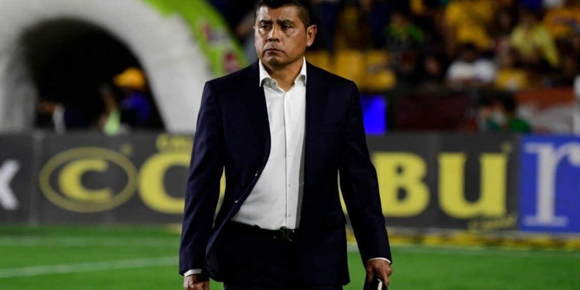 ¿Correr al “Chima”? ¿Para qué?