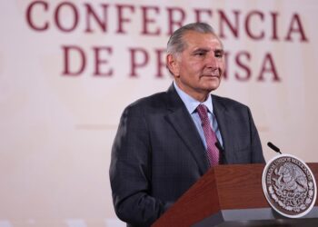 Aplaude Adán Augusto desaparición del Insabi