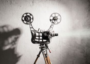 Llevan cine a pequeños en zonas vulnerables