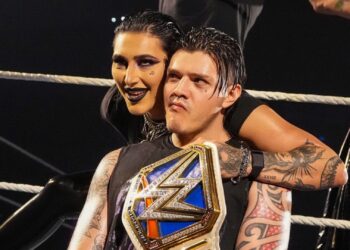 ¿Qué superestrellas deben cambiar de marca en el Draft de la WWE?