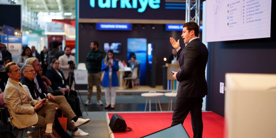 Samuel García fue el único gobernador en ser invitado a dar una conferencia en el evento de Alemania.