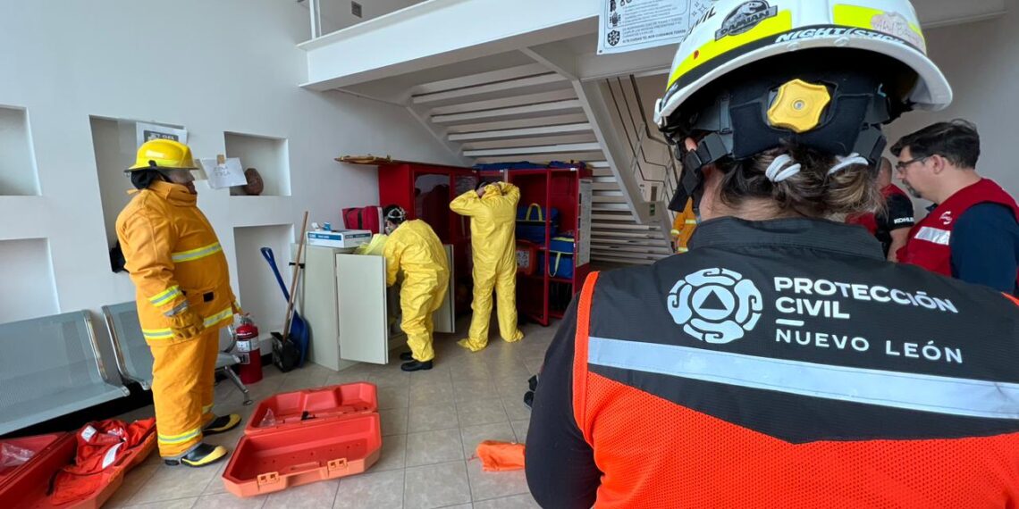 En punto de las 11:00 horas se realizó el ensayo de contingencia.