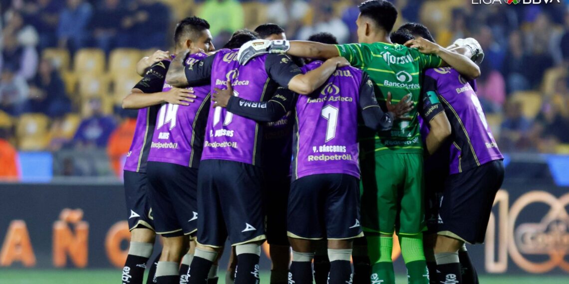 Tigres hace el ridículo