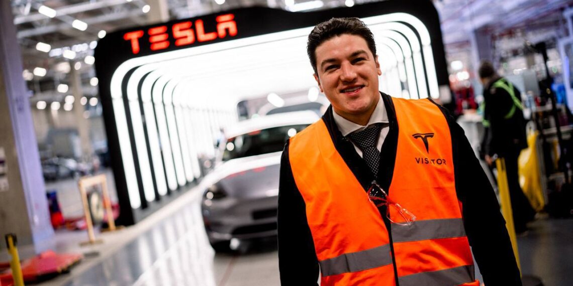 La gira por Alemania fue aprovechada pór el mandatario estatal.