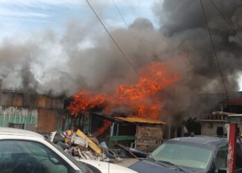 Arden tejabanes en Monterrey