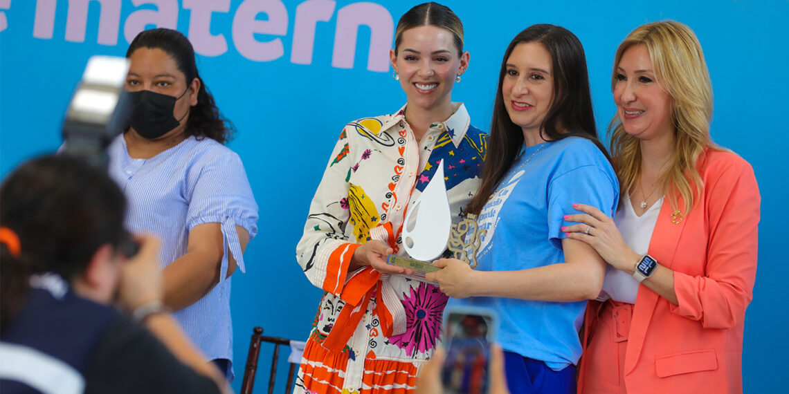 Mariana promueve donación de leche materna