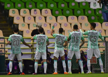 León “sacude” a Tigres previo al repechaje