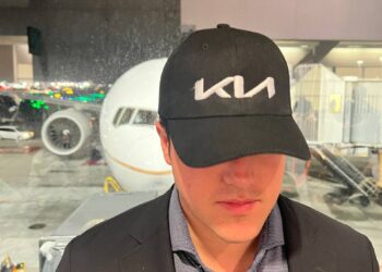 Samuel inicia gira por Asia