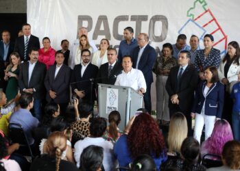 Pacto Nuevo León exige recursos para municipios
