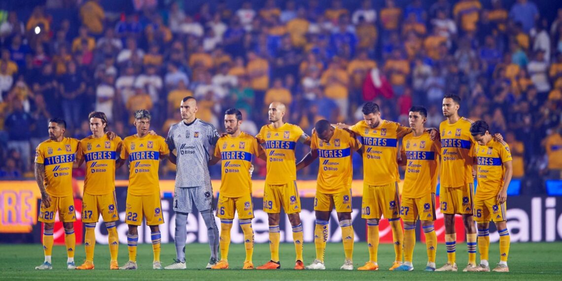 Tigres muestran “colmillos” en casa, los esconden de visita