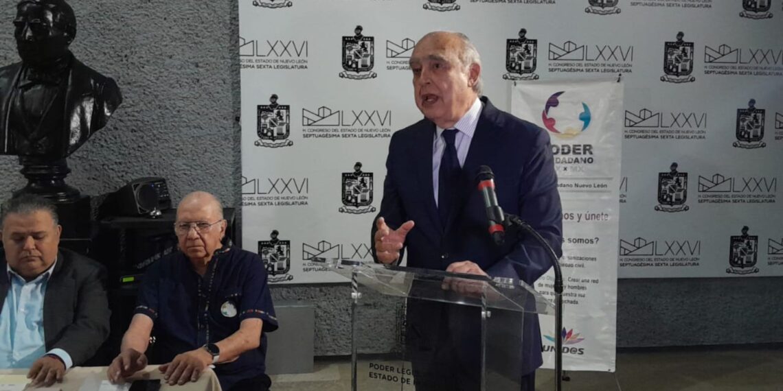 Exgobernador señala indicios de una dictadura en NL