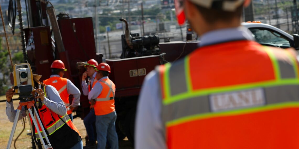 Inicia Samuel trabajos de la línea 5 del Metro