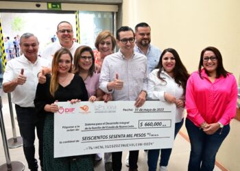 Bancada de MC dona un mes de sueldo al DIF NL