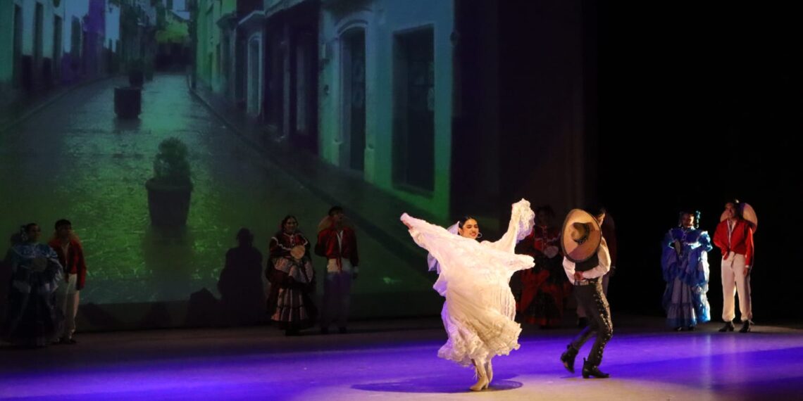 Se armó el Mitote… folklórico