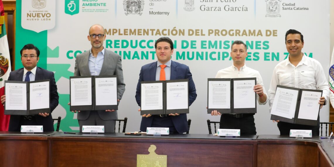 Pactan “entre cuates” emitir menos contaminantes