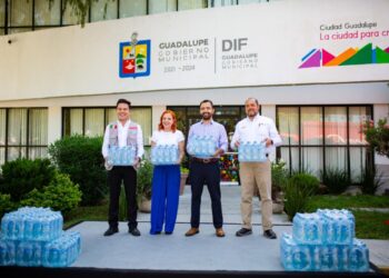 Arca Continental dona 1200 litros de agua a DIF Guadalupe