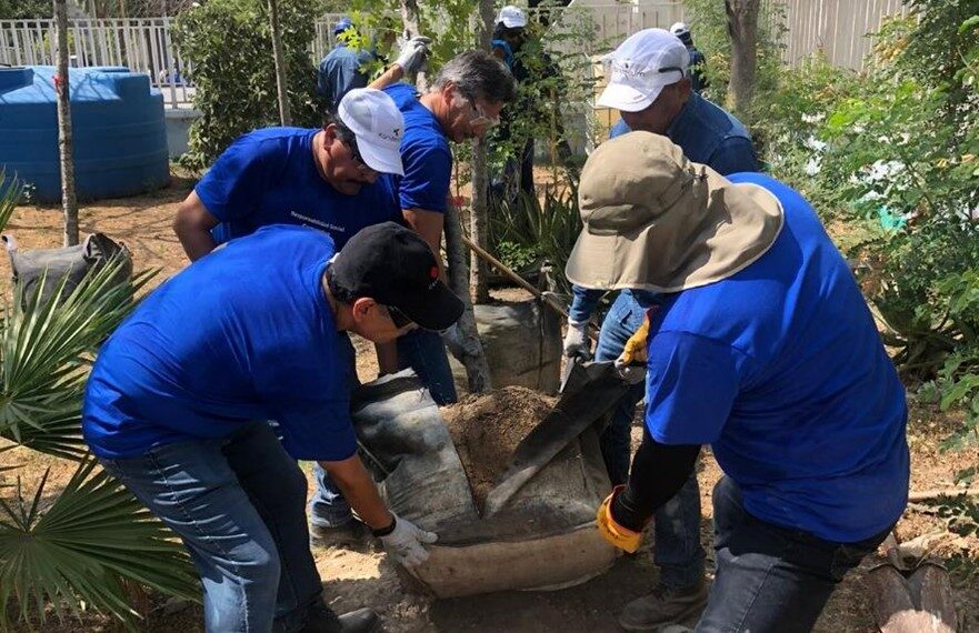 Rehabilita Kandelium escuela en García