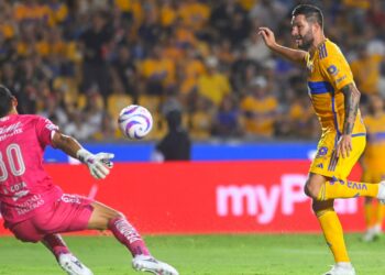 Regresó Gignac, regresó el triunfo