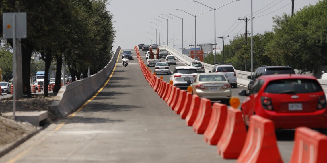 Entregan primera etapa del Puente Churubusco en Monterrey