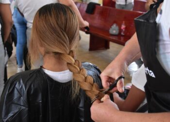 Internas del CERESO donan cabello para enfermos con cáncer