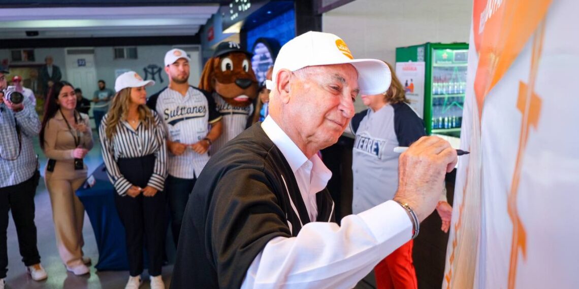 Hacen “dobleplay” en favor de las mujeres de NL