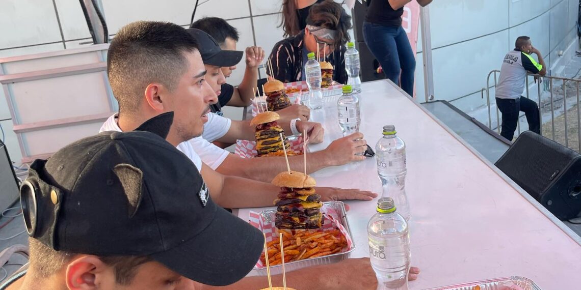 Gran convivencia en el Tecate Food Truck Fest