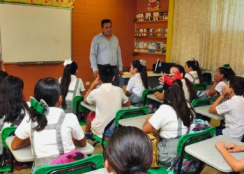 Calendario escolar es recortado por el calor
