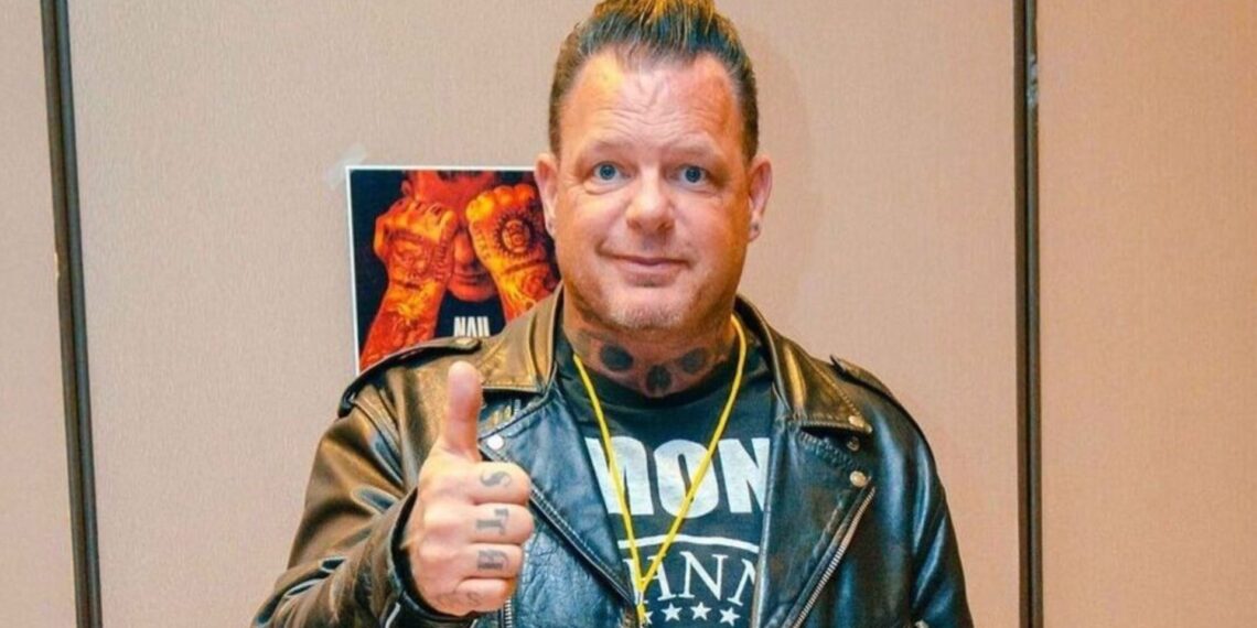 Vampiro Casanova se suma a la función de ShowCenter