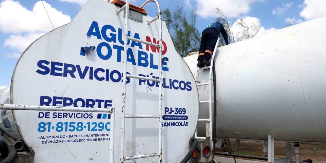 Relanzan alcaldes de Pacto Nuevo León programa de abasto de agua