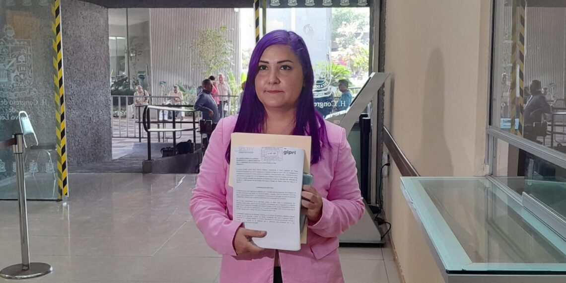 Pide Jessica Martínez acabar con estigmas al contraer matrimonio