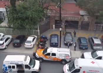 Accidente en laboratorio del CBTIS manda a alumnos al hospital