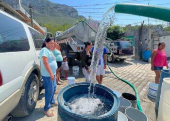 Apoyarán patrones a trabajadores por crisis de agua