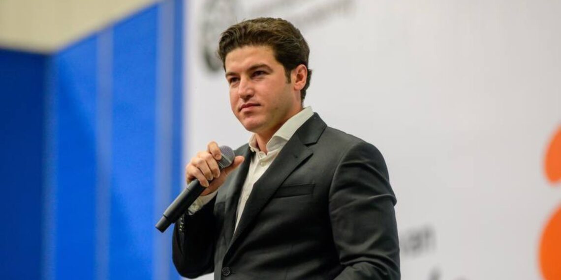 Samuel pide licencia para ir por “la grande”