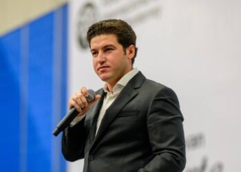 Samuel pide licencia para ir por “la grande”