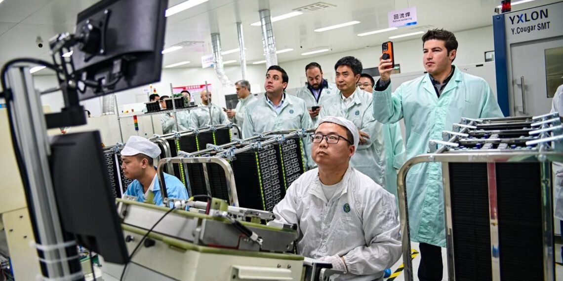 Samuel trae 8 MMDD para Nuevo León como inversión extranjera