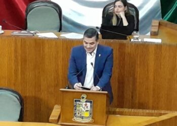 Amagan con cerrar las puertas del Congreso a la ciudadanía