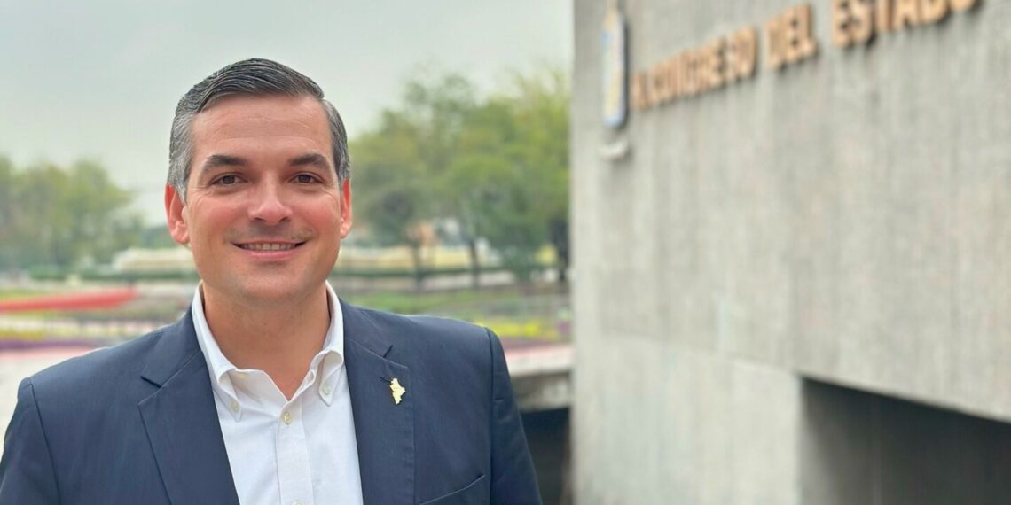 Pide Congreso respetar su libertad de expresión