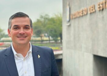 Pide Congreso respetar su libertad de expresión