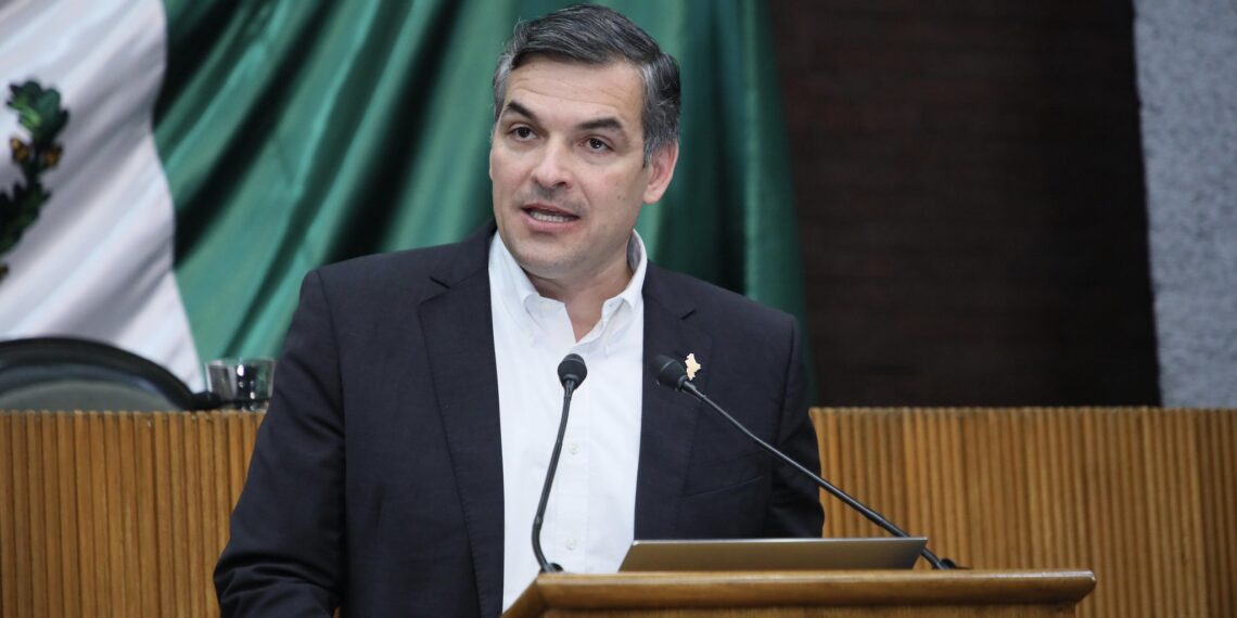 “Gobierno debe presentar presupuesto”: Mauro Guerra