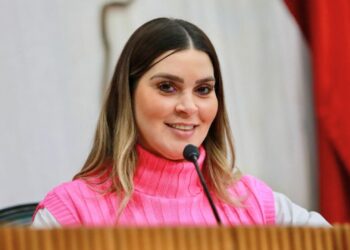 Solicita Ana González garantía de aire limpio para los regios