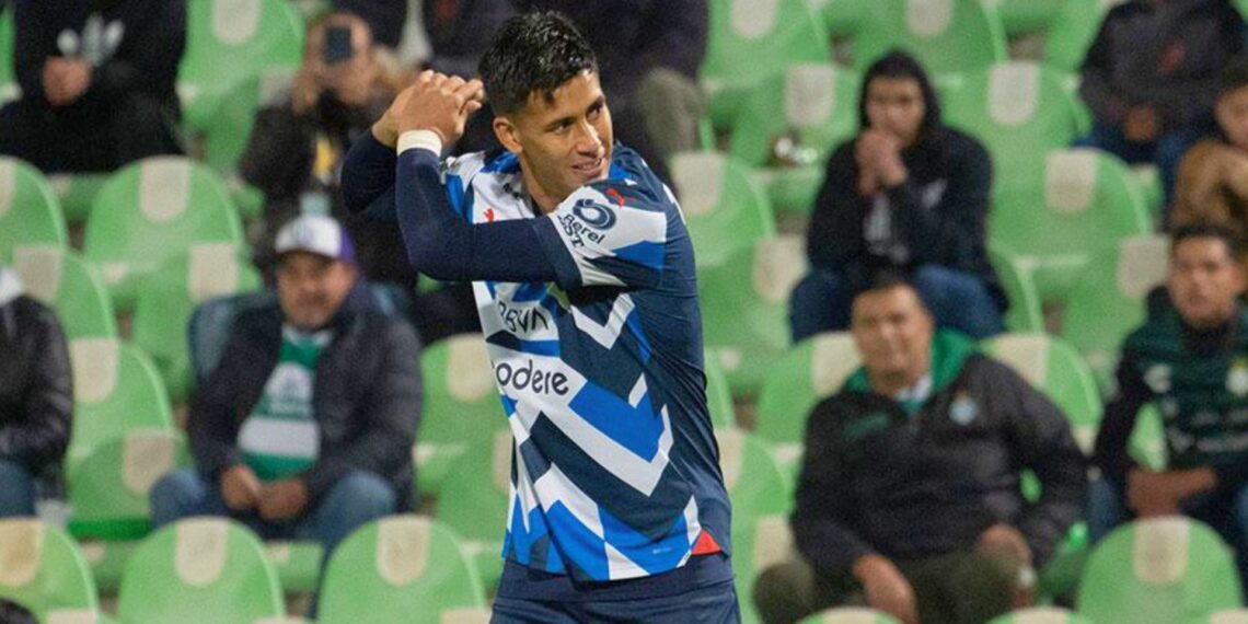 Rayados manda en Torreón
