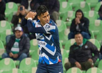 Rayados manda en Torreón