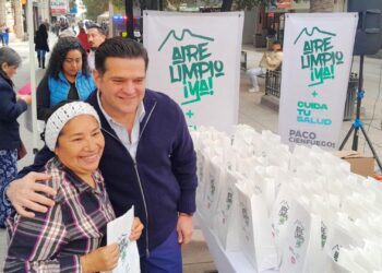 Activa Paco Cienfuegos “Aire Limpio Ya!”